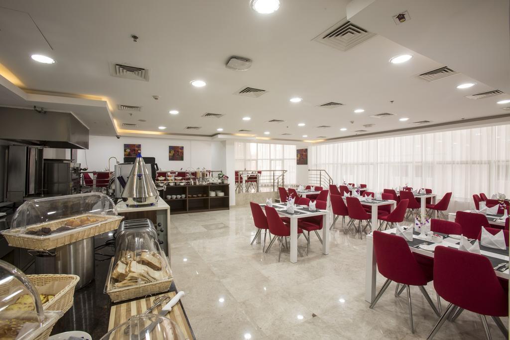 Hotel The Town Doha