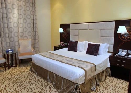 Khách sạn hẻo lánh Al Liwan Rawdat Al Khail