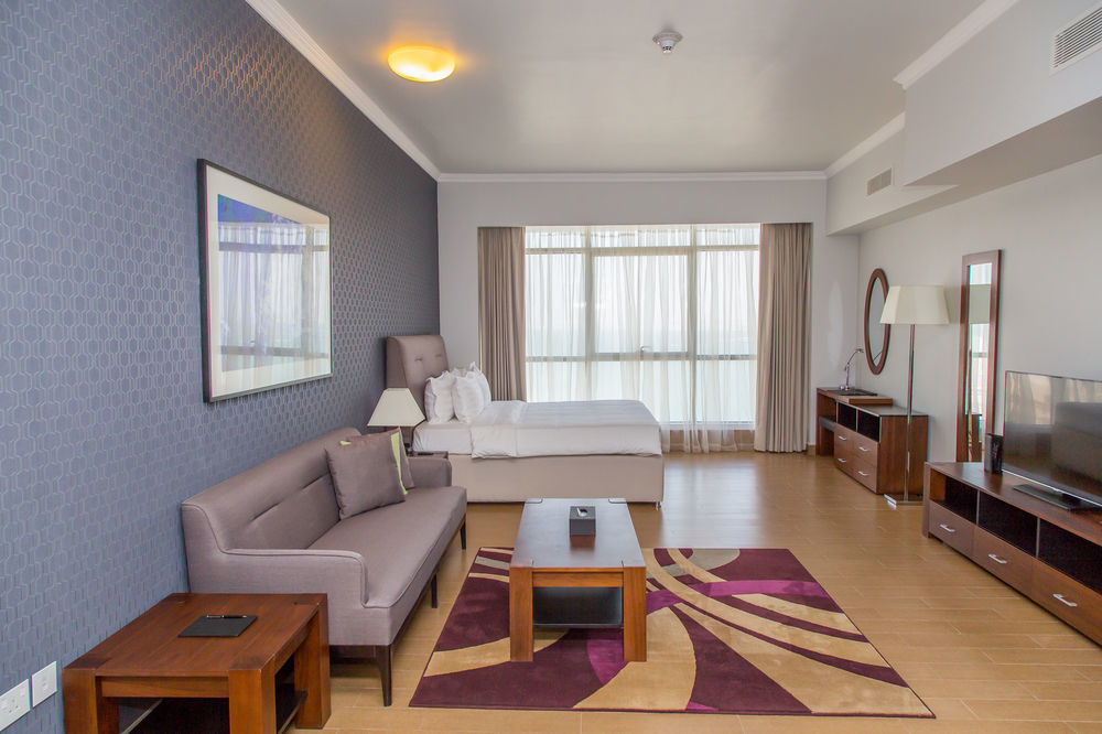 The Curve Doha