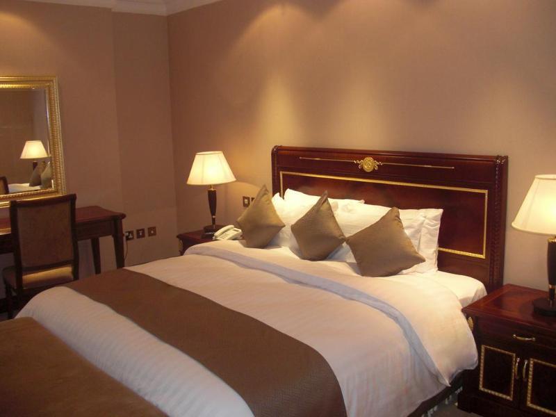 Chairmen Hotel