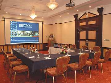 Rydges Plaza Hotel 4*
