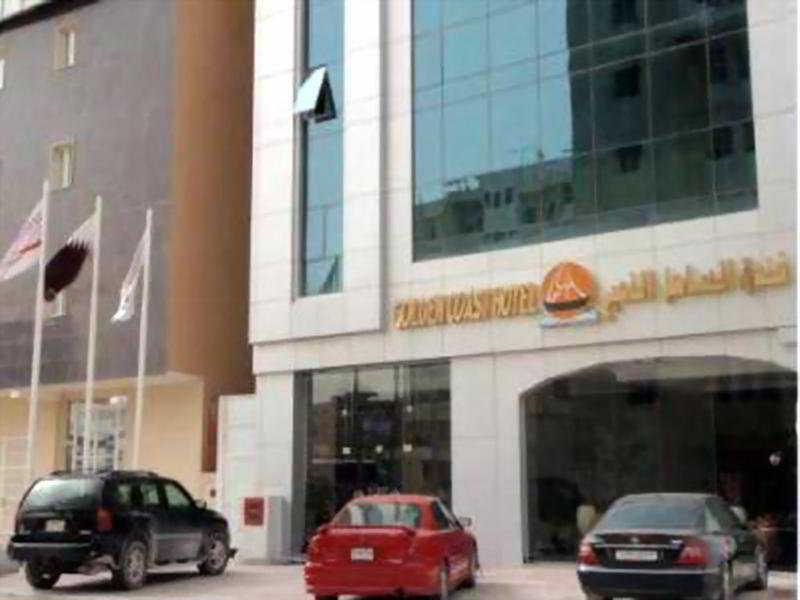Ayana Golden Coast Khách sạn 4*