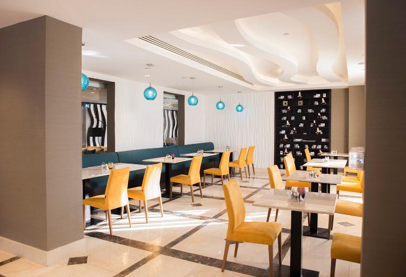 Aparthotel Mathema Premium