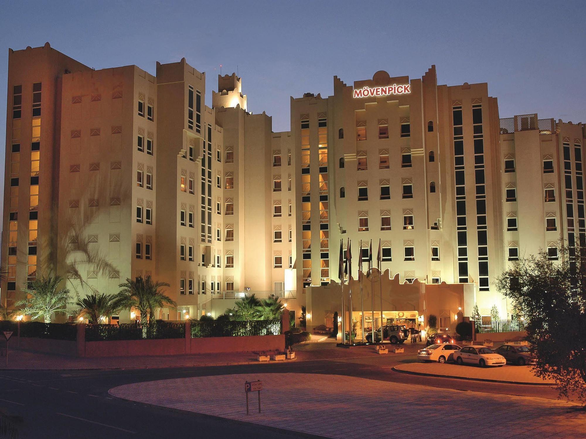 Moevenpick 4* Doha