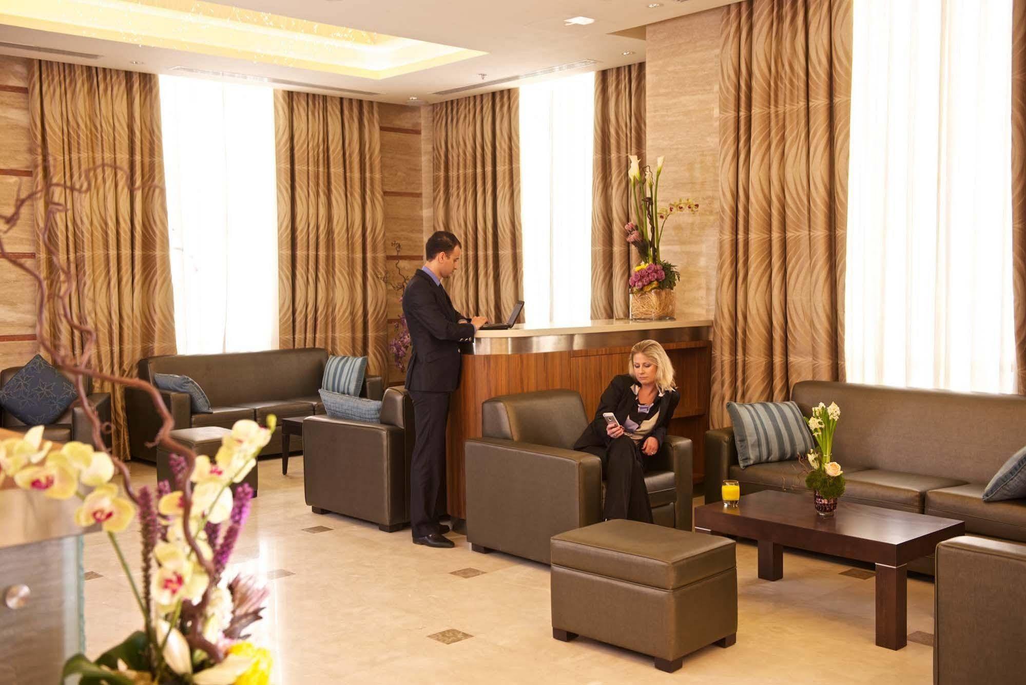 The Royal Riviera Hotel 4*