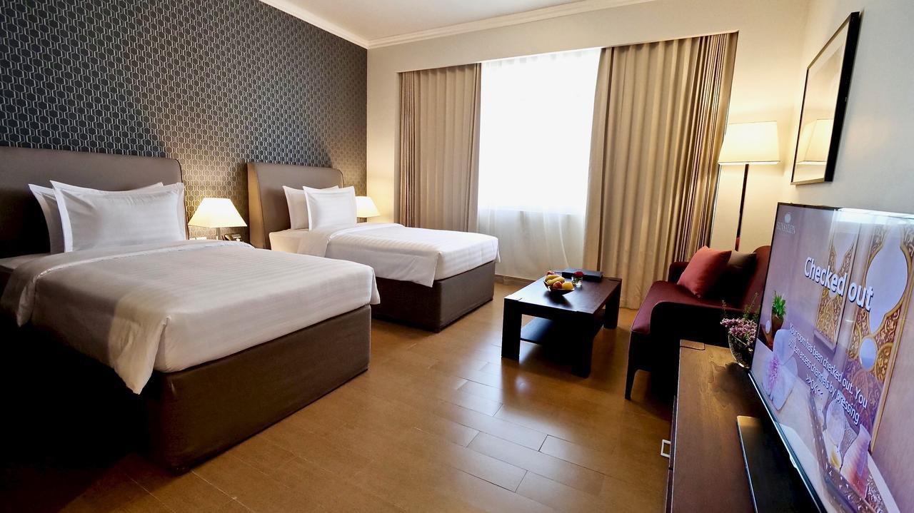 The Curve 4*