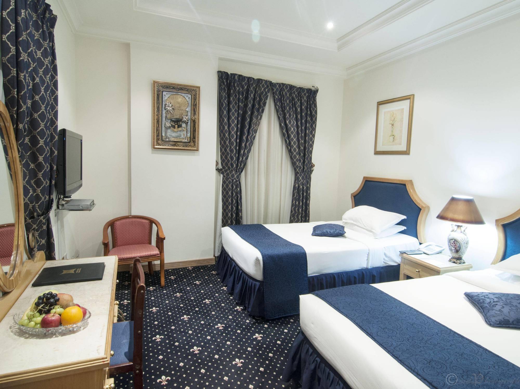 Hotel Cayam 3*