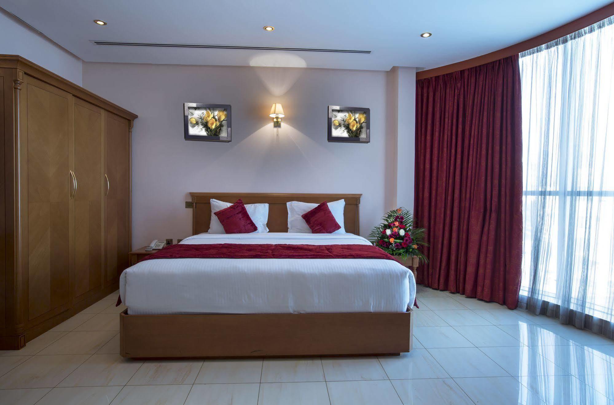 Aparthotel Al Madina 3*