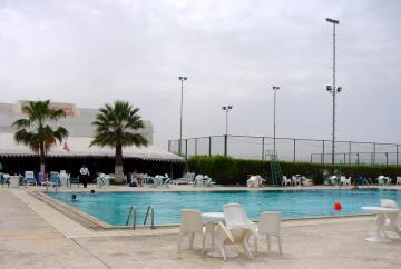 Hotel Oasis & Club