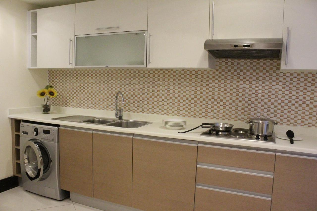 & Centre Aparthotel 4*