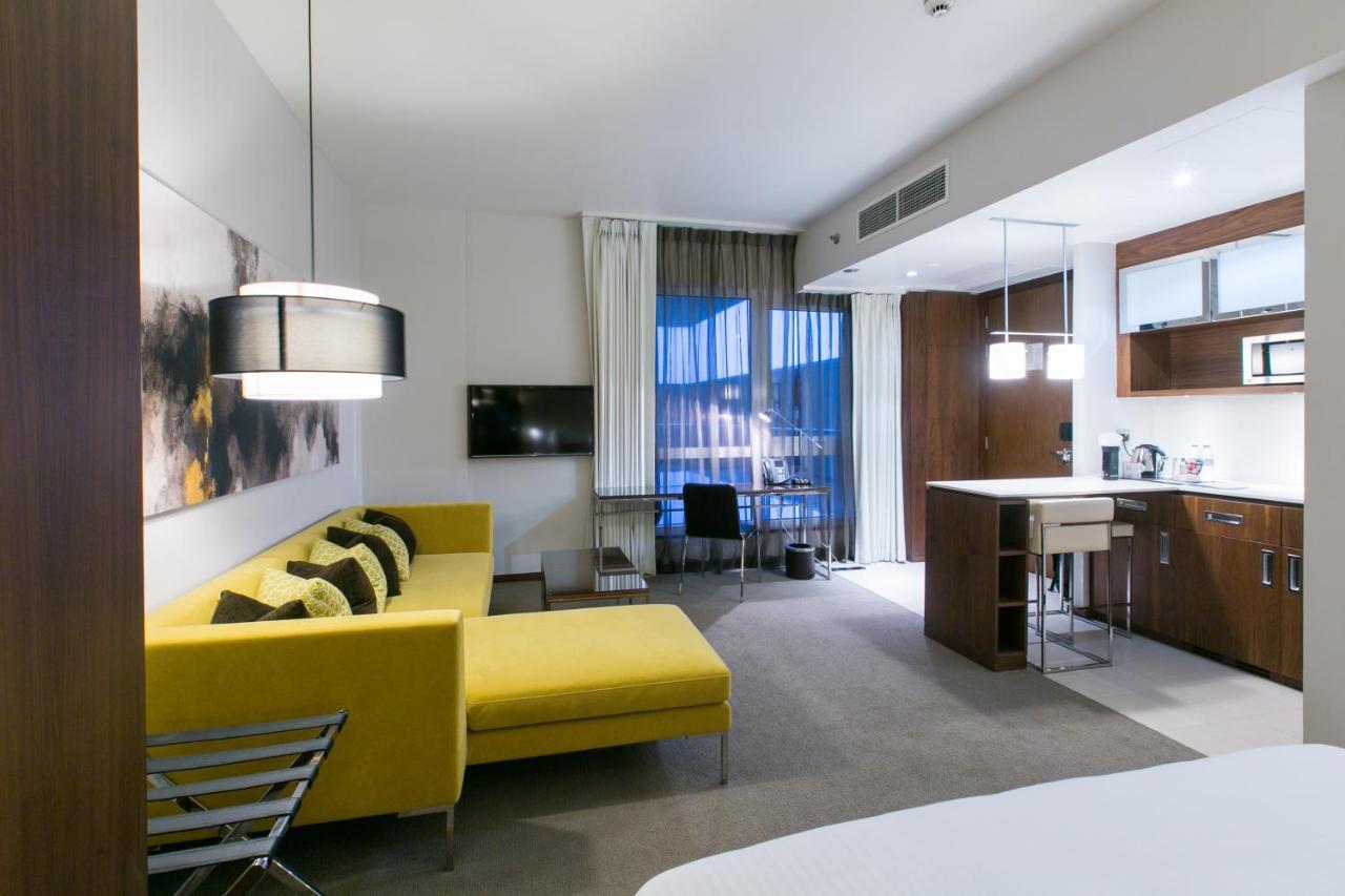 Centro Capital - By Rotana Khách sạn