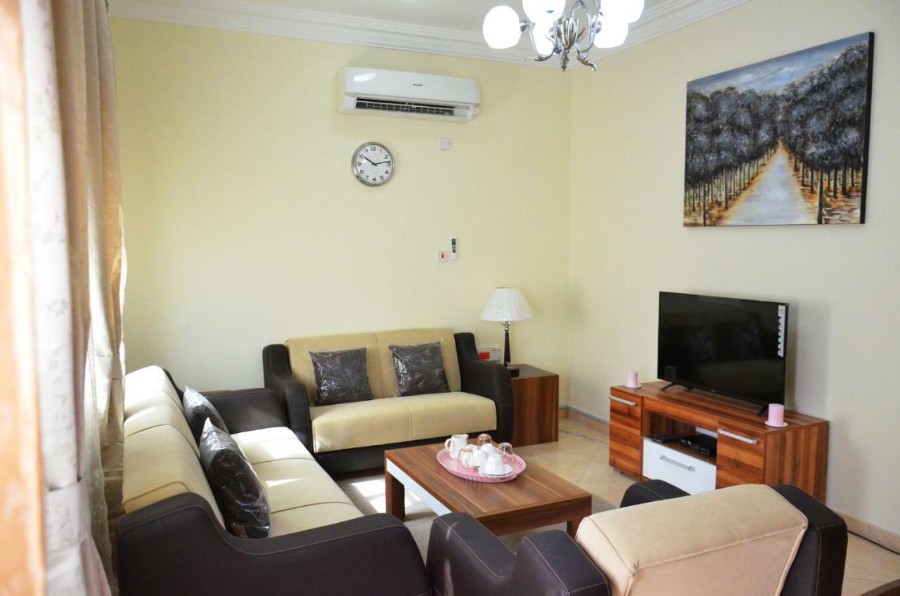 Platinum Residences Aparthotel