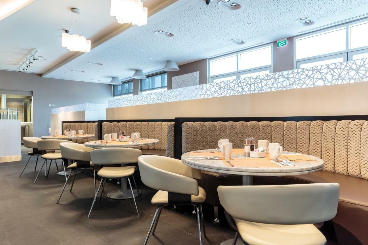 Premier Doha Education 3*