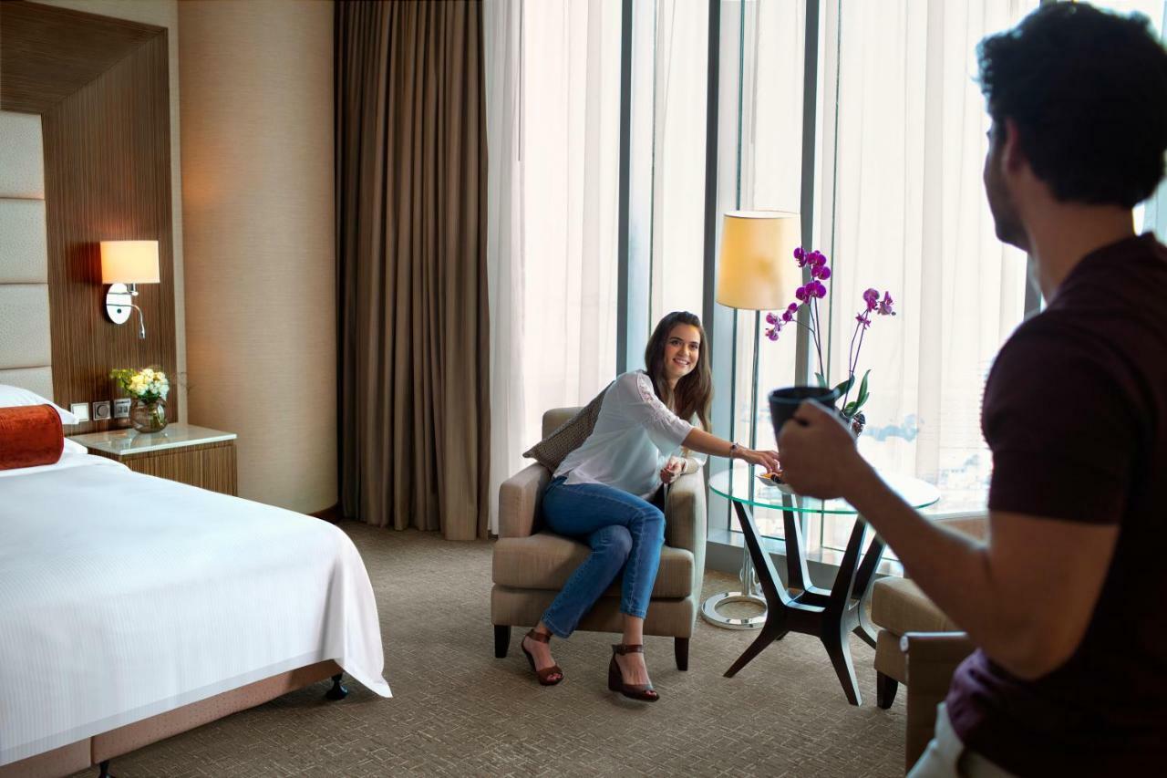Centre Rotana Khách sạn 5*