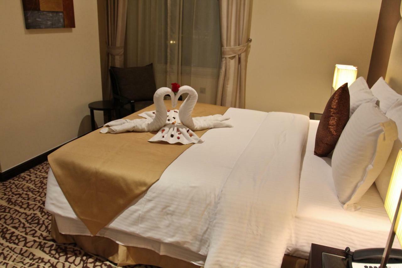 Aparthotel Mathema Premium 4*