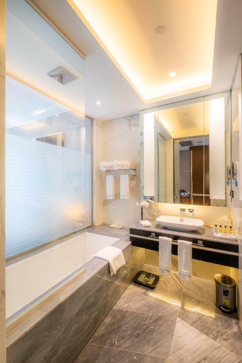 Vip Qatar Hotel