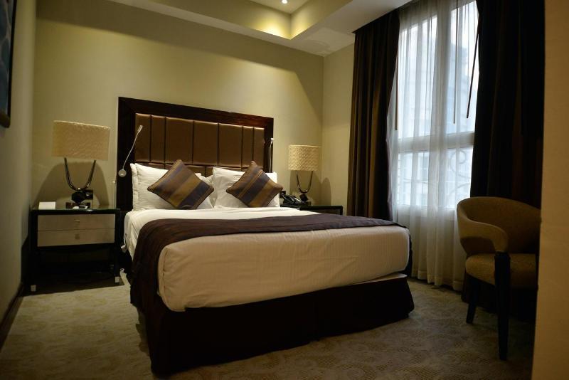 Strato By Warwick Hotel 4*