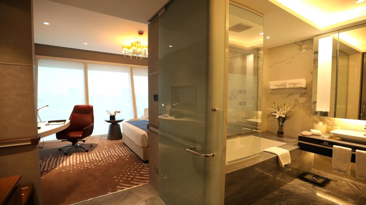 Vip Qatar Hotel 5*