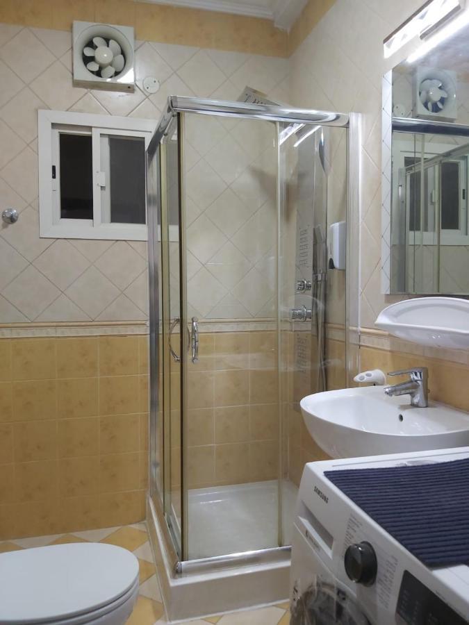 Emerald Suites Apartment *