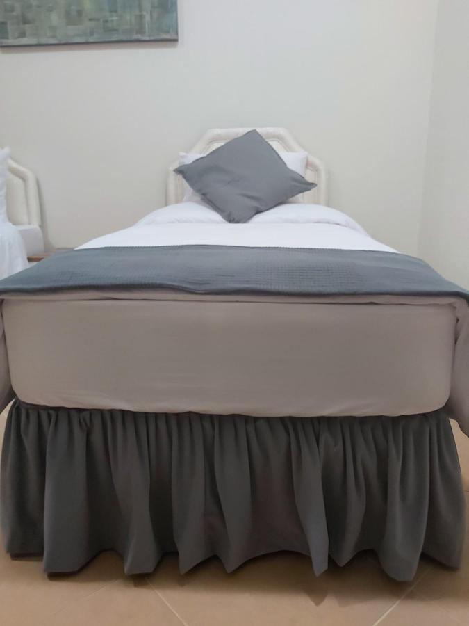 Emerald Suites * Doha