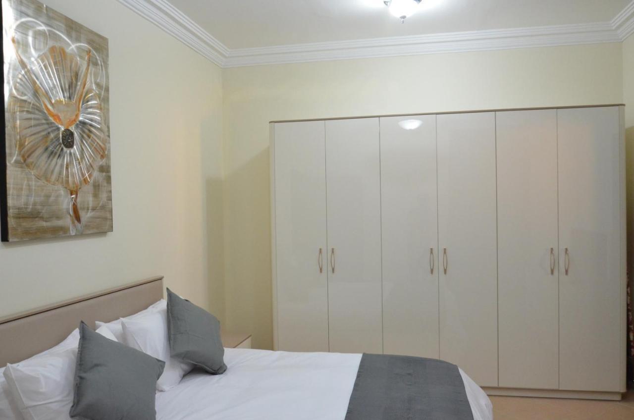 Apartment Emerald Suites Doha