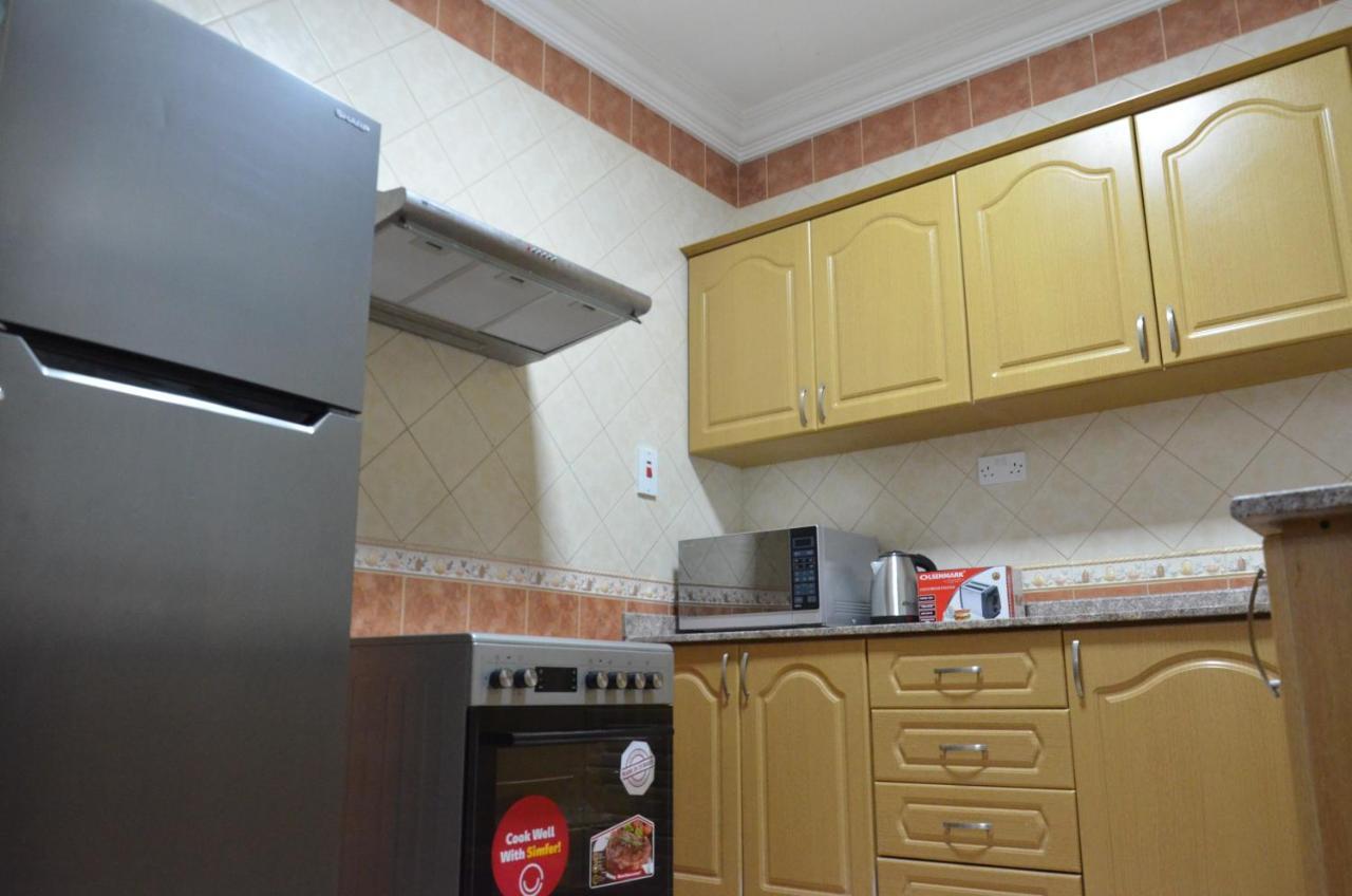 Emerald Suites Apartamento Doha