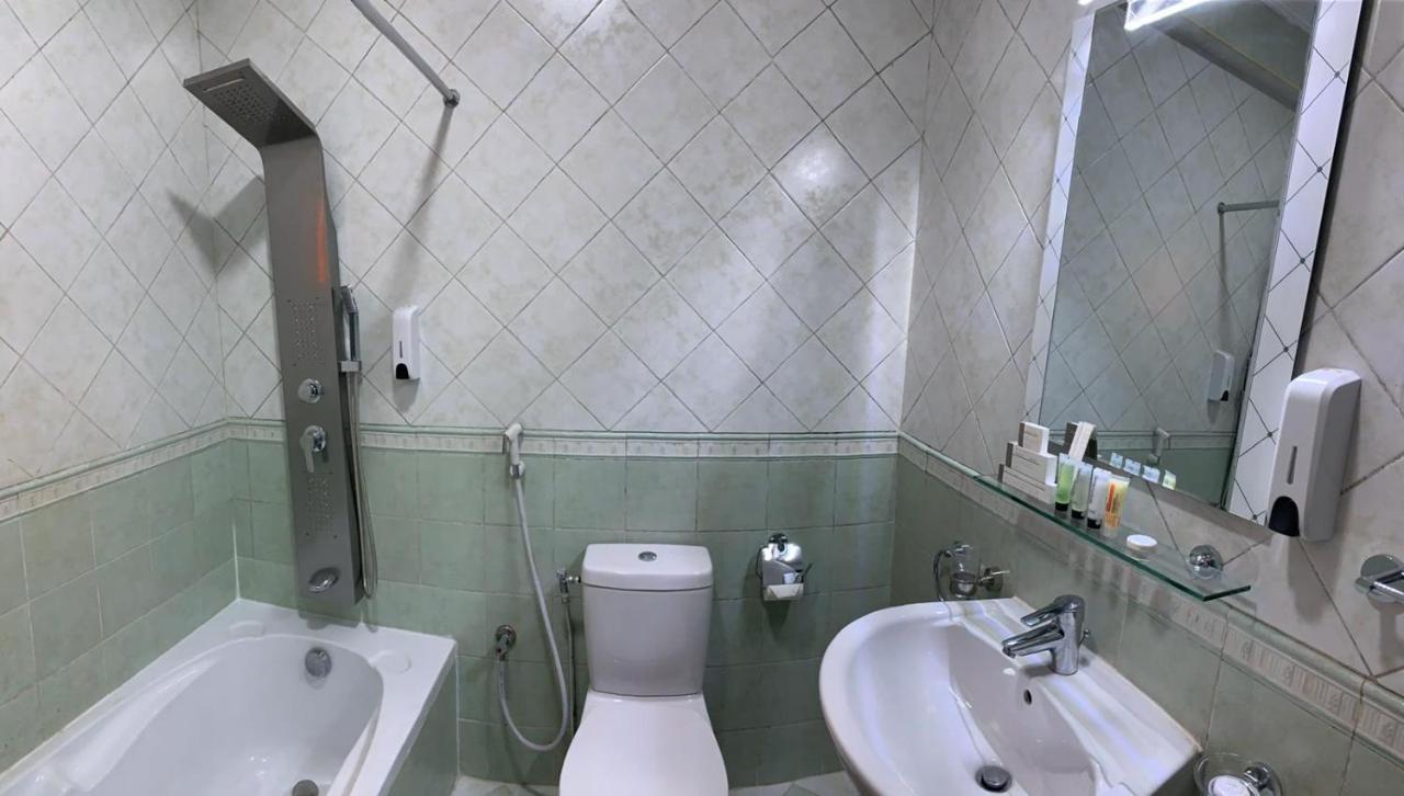 Emerald Suites Apartment *