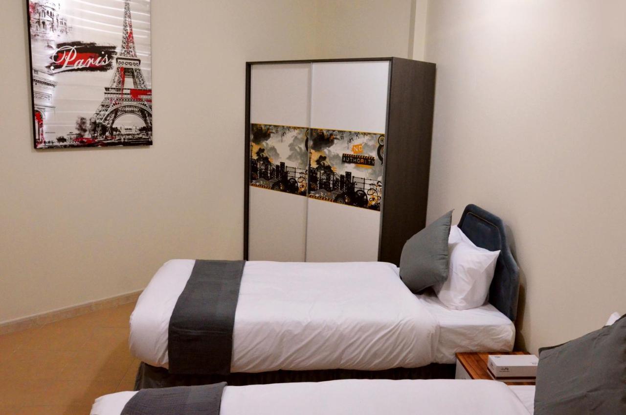 Emerald Suites * Doha