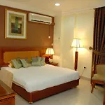 Al Muntazah Plaza Hotel