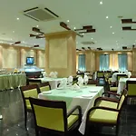 Al Muntazah Plaza Hotel