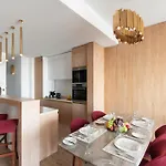 The Bentley Luxury Hotel & Suites