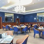 The Bentley Luxury Hotel & Suites