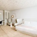 Mondrian Doha