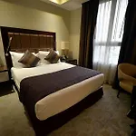 Premium Strato Hotel