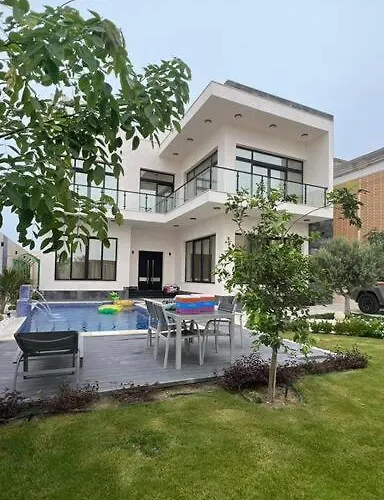 The Corner Villa