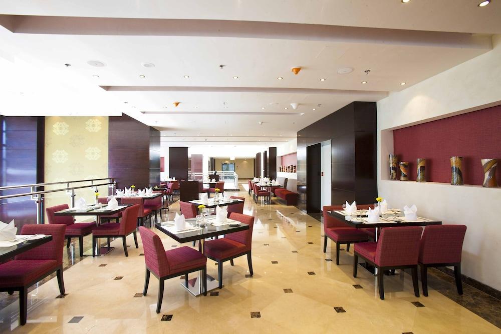 Hotel Millennium 4*
