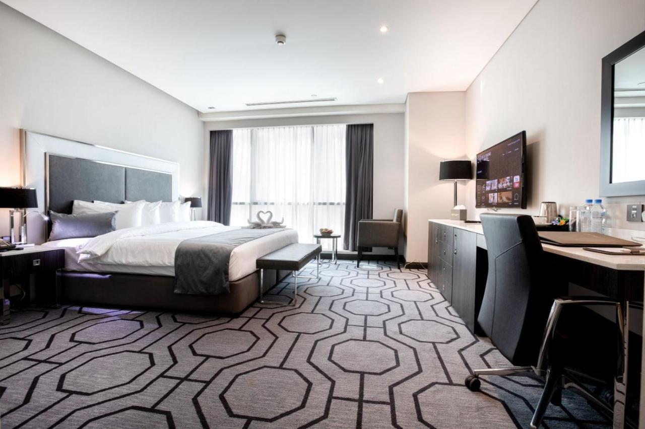 Blue Rose Khách sạn 4*