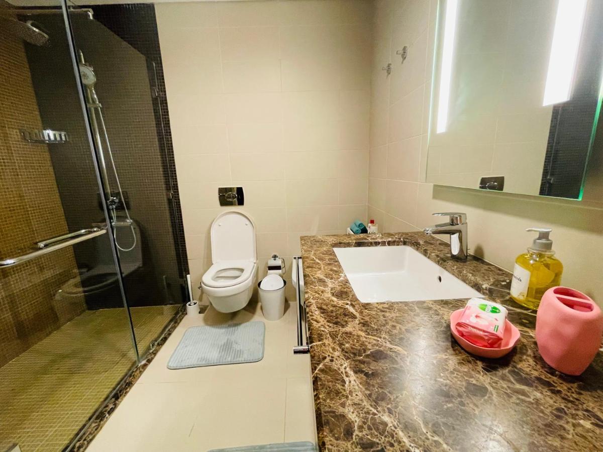 Vb22 & Vb23 - Twin Luxury Towers On The Pearl Apartment Doha