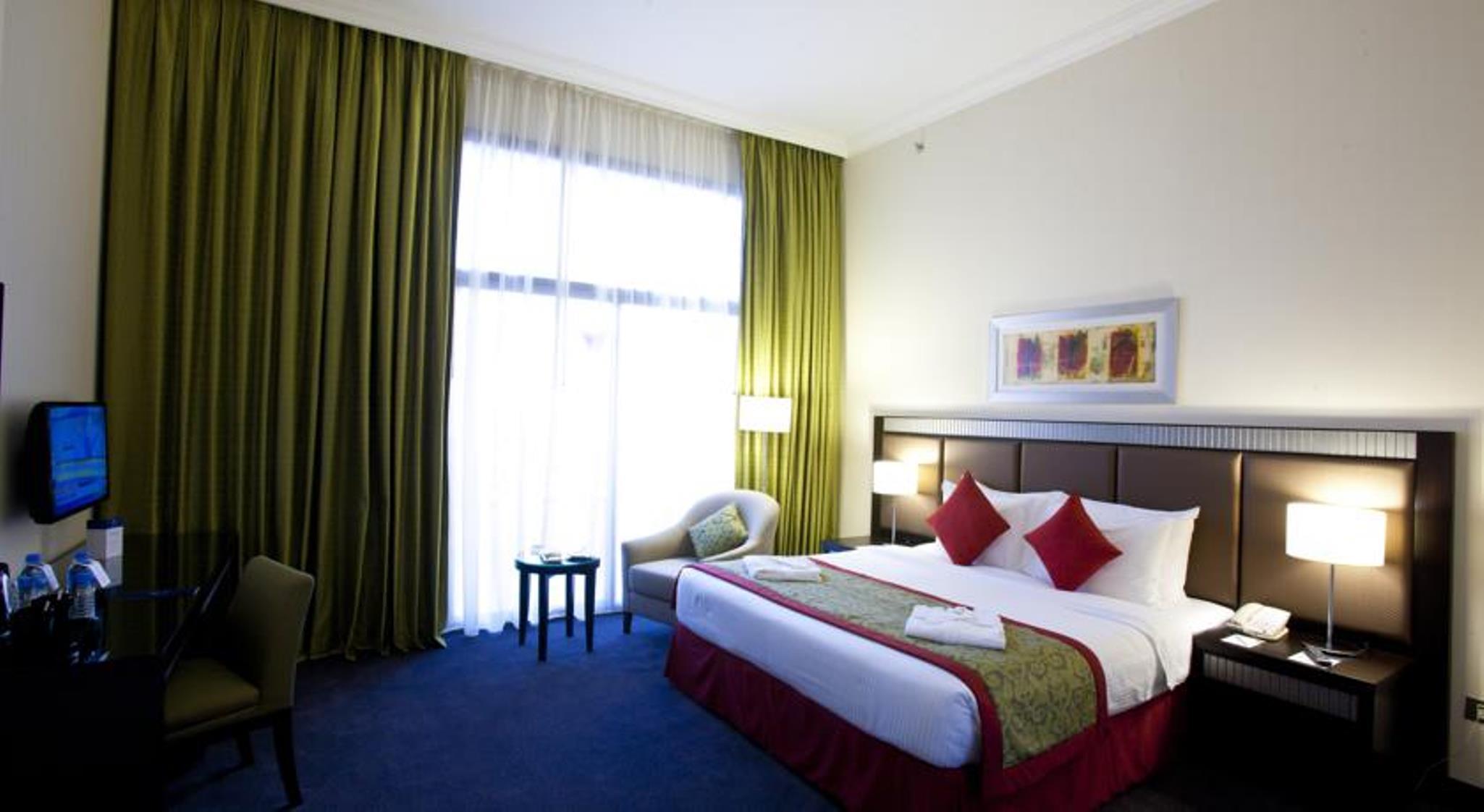 Hotel Millennium