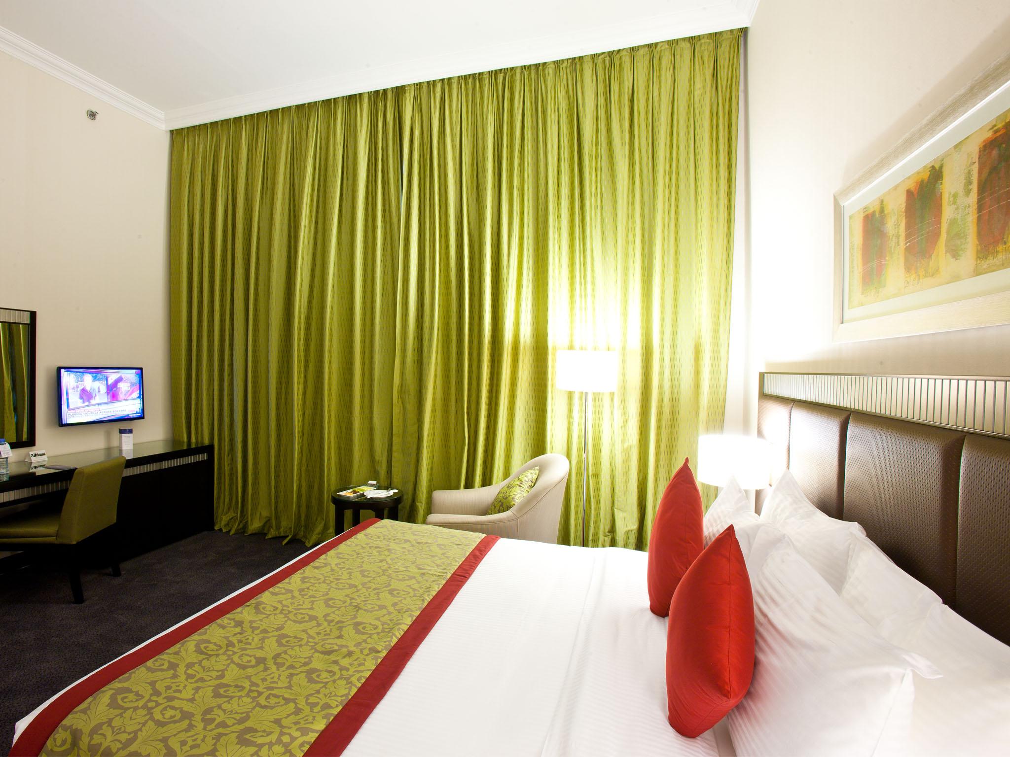 Hotel Millennium 4*