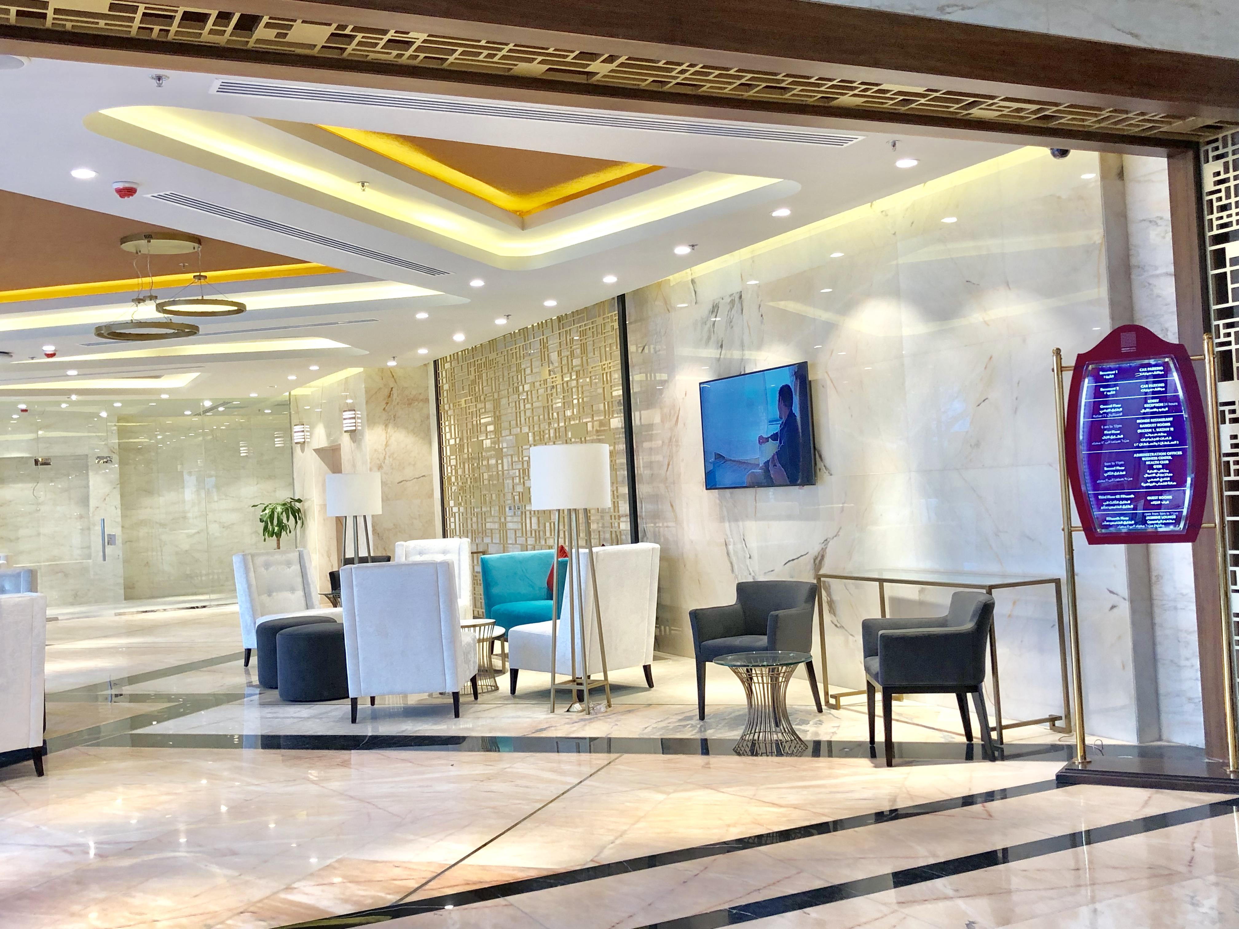 Hotel Century 4*