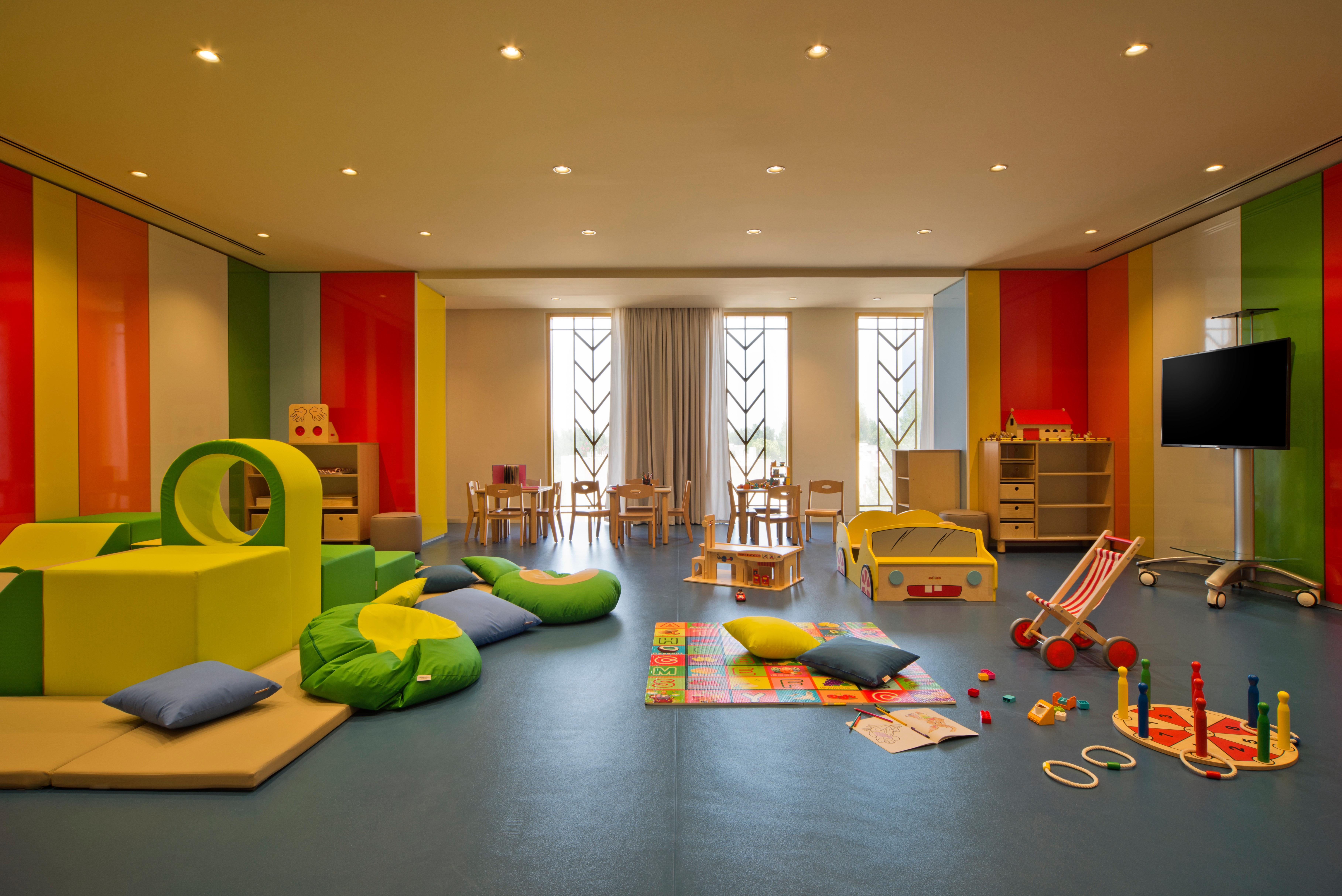 Hotel Voco Doha West Bay Suites By Ihg 5*