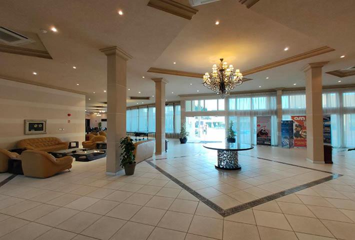 Beverly Hills Place