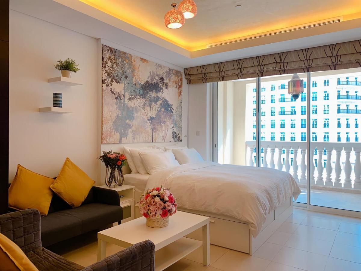 Luxury Furnished Studio In Pearl With Swimming Pool And Gym Doha