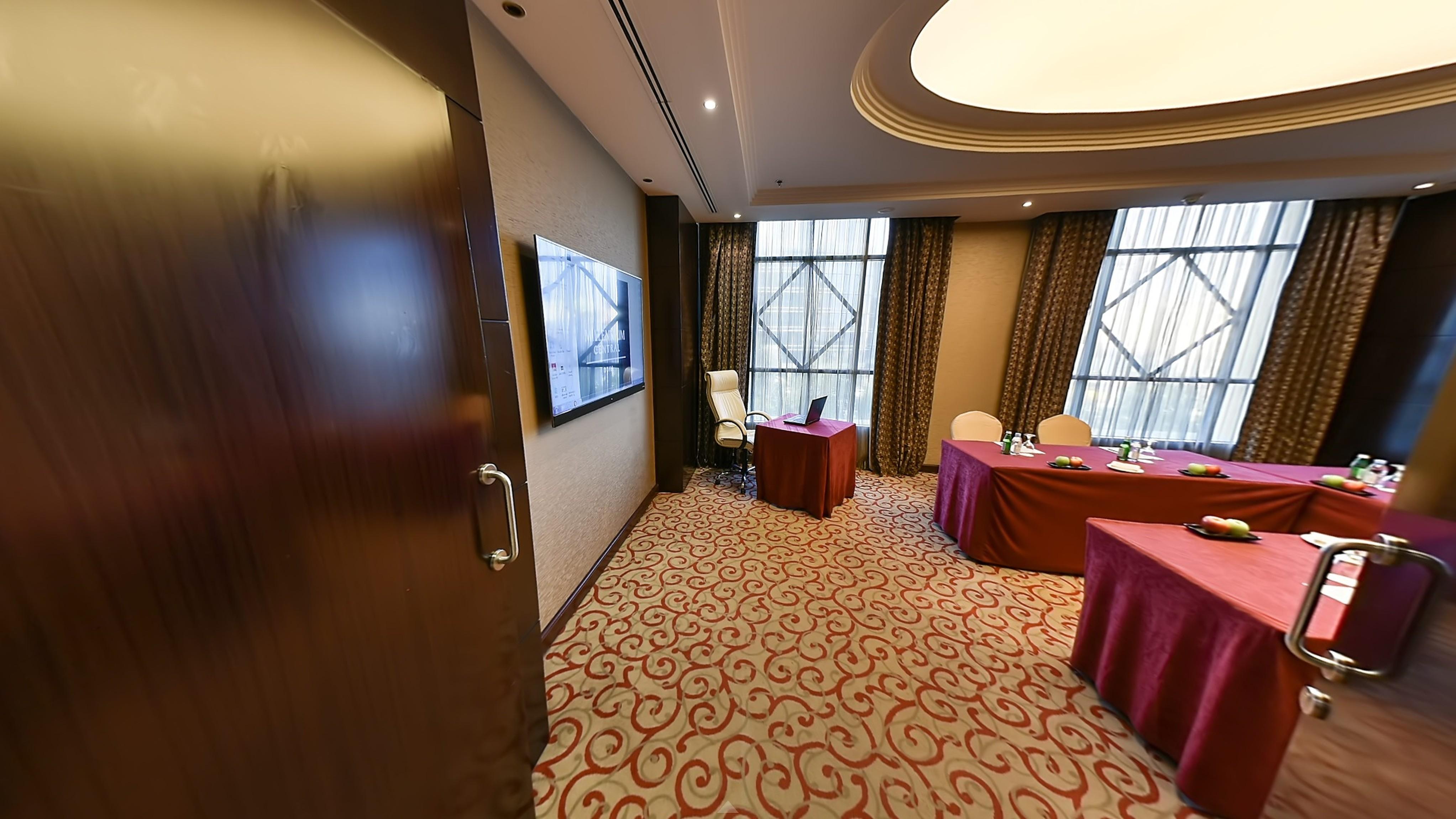 Hotel Millennium