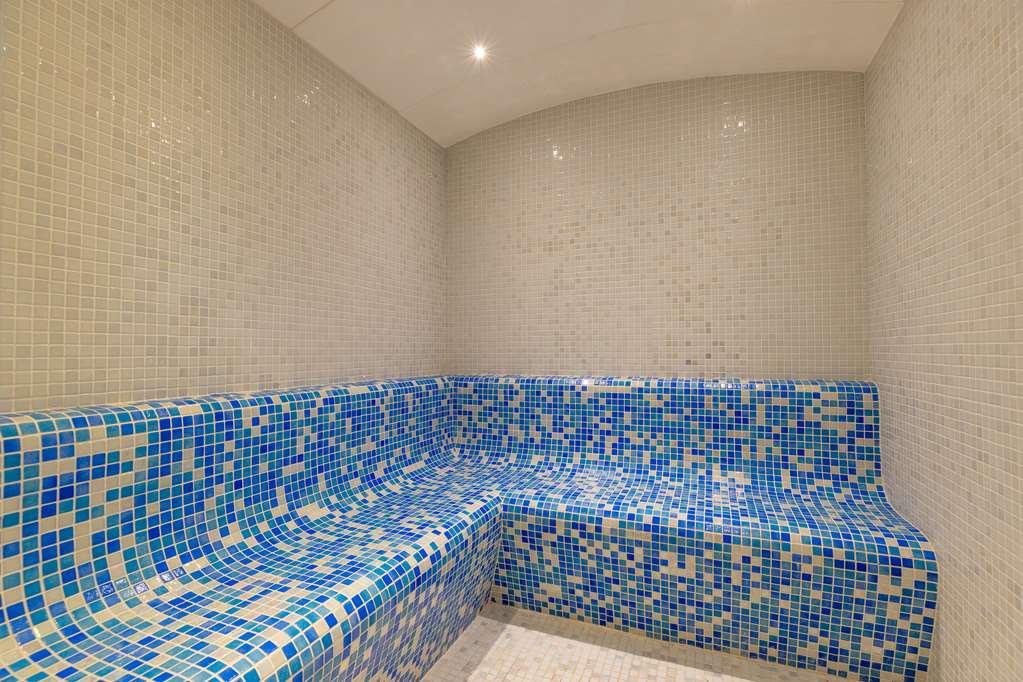 Hotel Doubletree By Hilton Downtown 4*