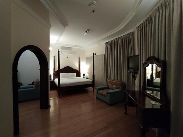 Hotel Al Khariss 2*