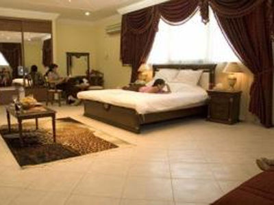 Al Muntazah Plaza Hotel 3*