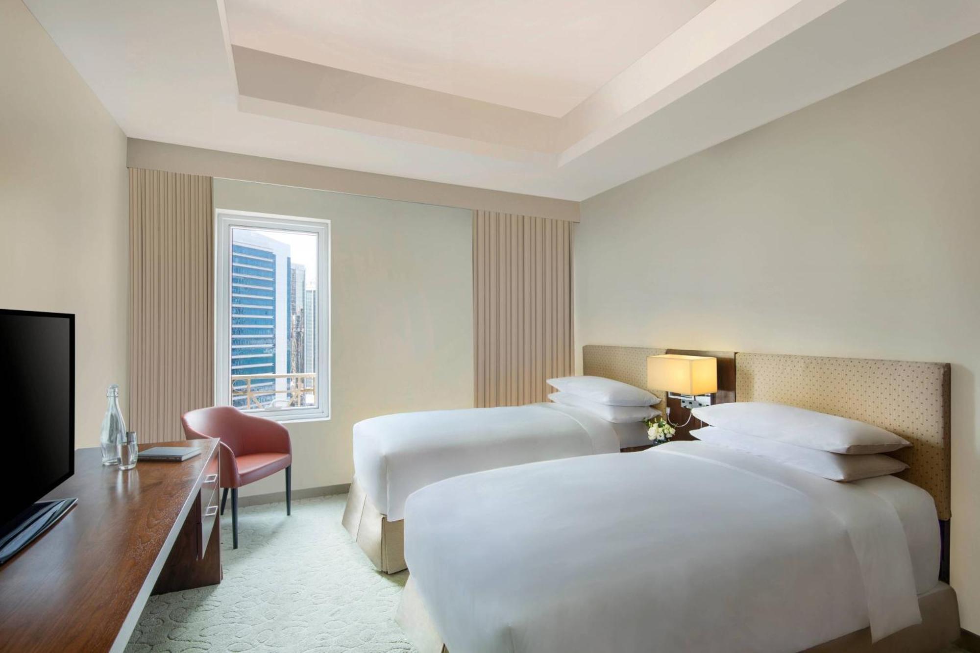 Aparthotel Marriott Executive Center 4*