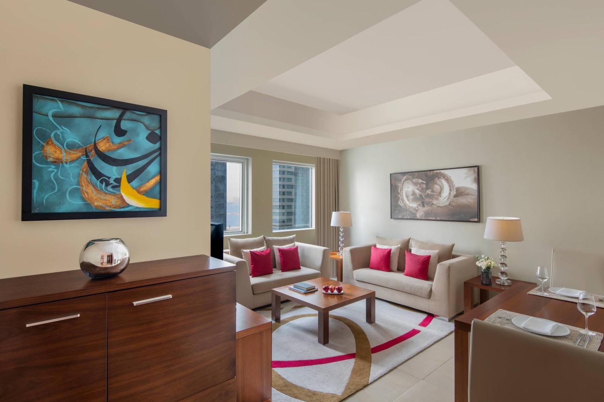 Aparthotel Marriott Executive Center 4*